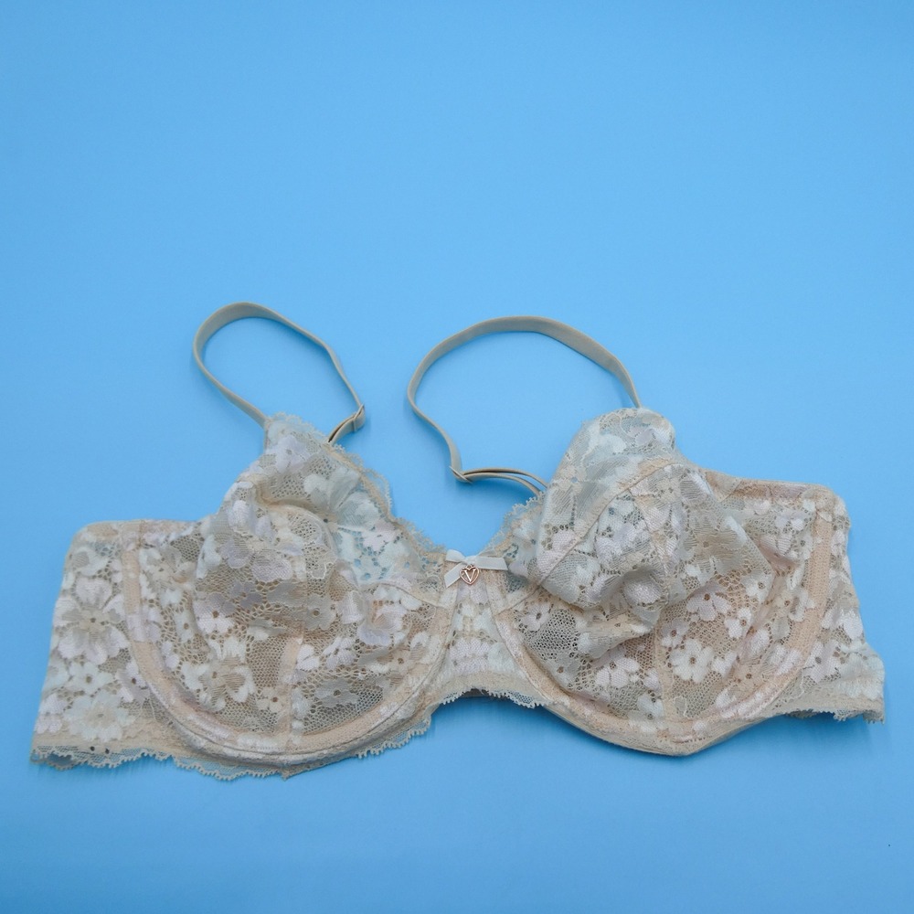 Victoria's Secret Bra Womens 38D Body By Victoria Beige Floral Lace Unlined Demi
